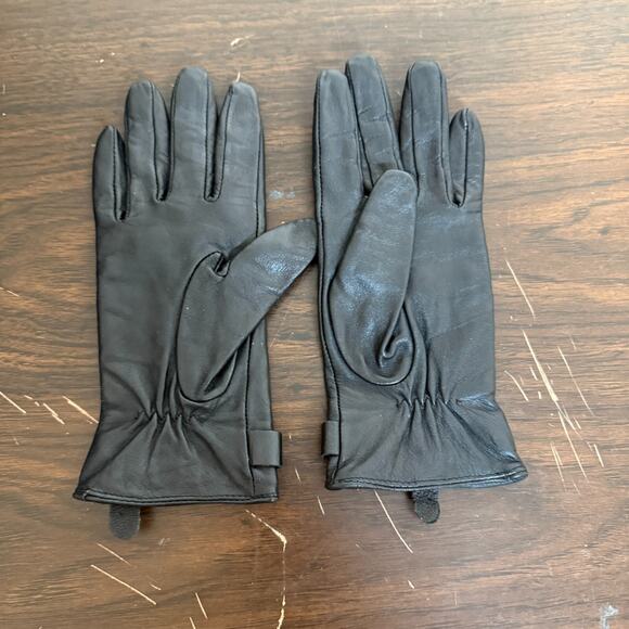 Michael Kors Gloves Womens XS Black Leather Silver Hardware Casual - Picture 6 of 10